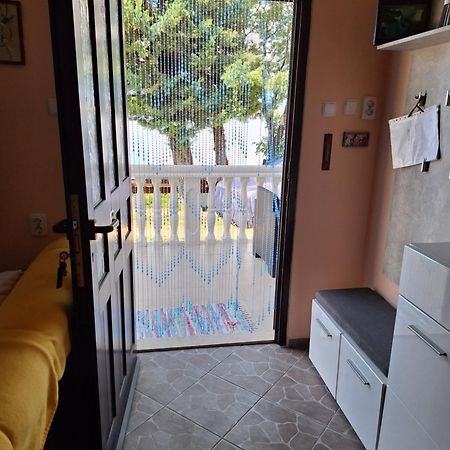Kuca Za Odmor Coccoli Karlobag Exterior foto