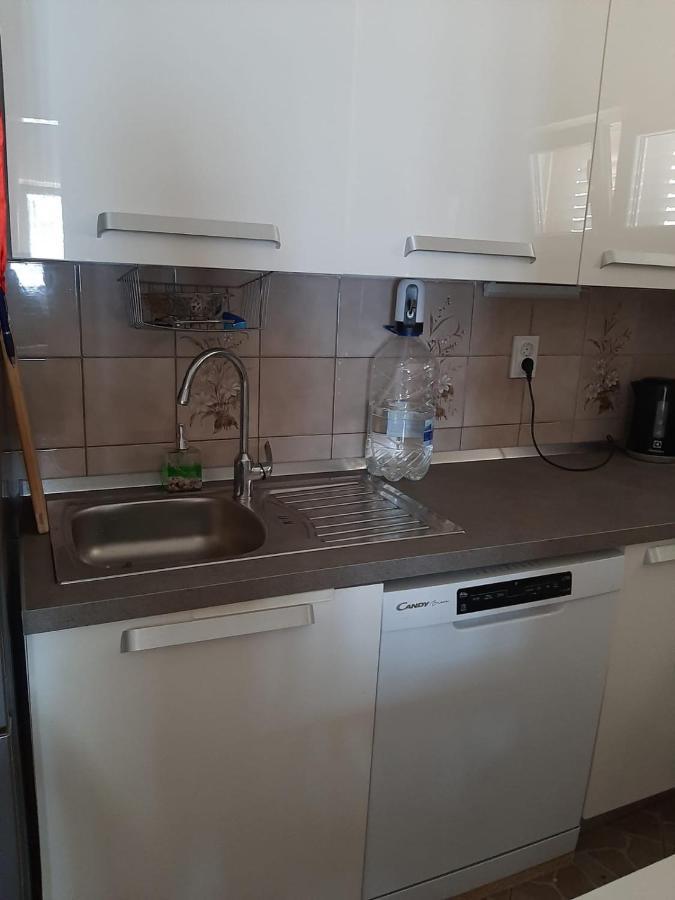 Kuca Za Odmor Coccoli Karlobag Exterior foto
