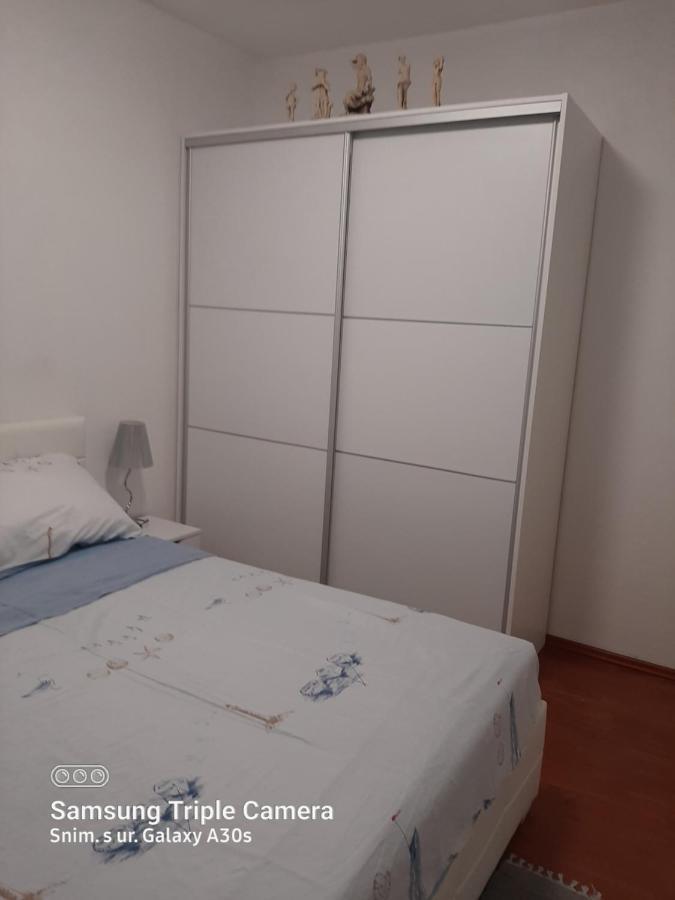Kuca Za Odmor Coccoli Karlobag Exterior foto