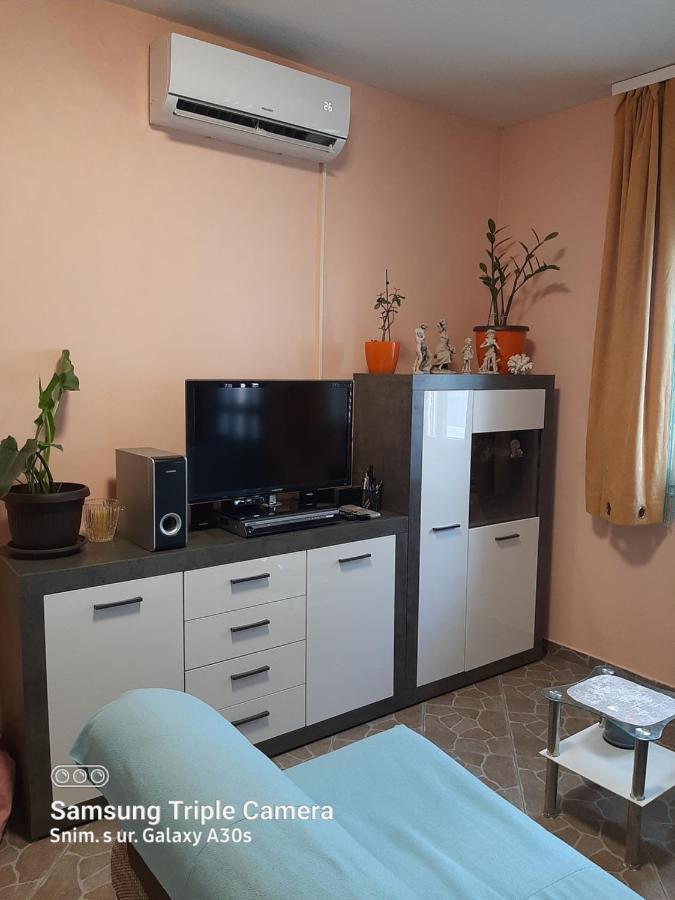 Kuca Za Odmor Coccoli Karlobag Exterior foto