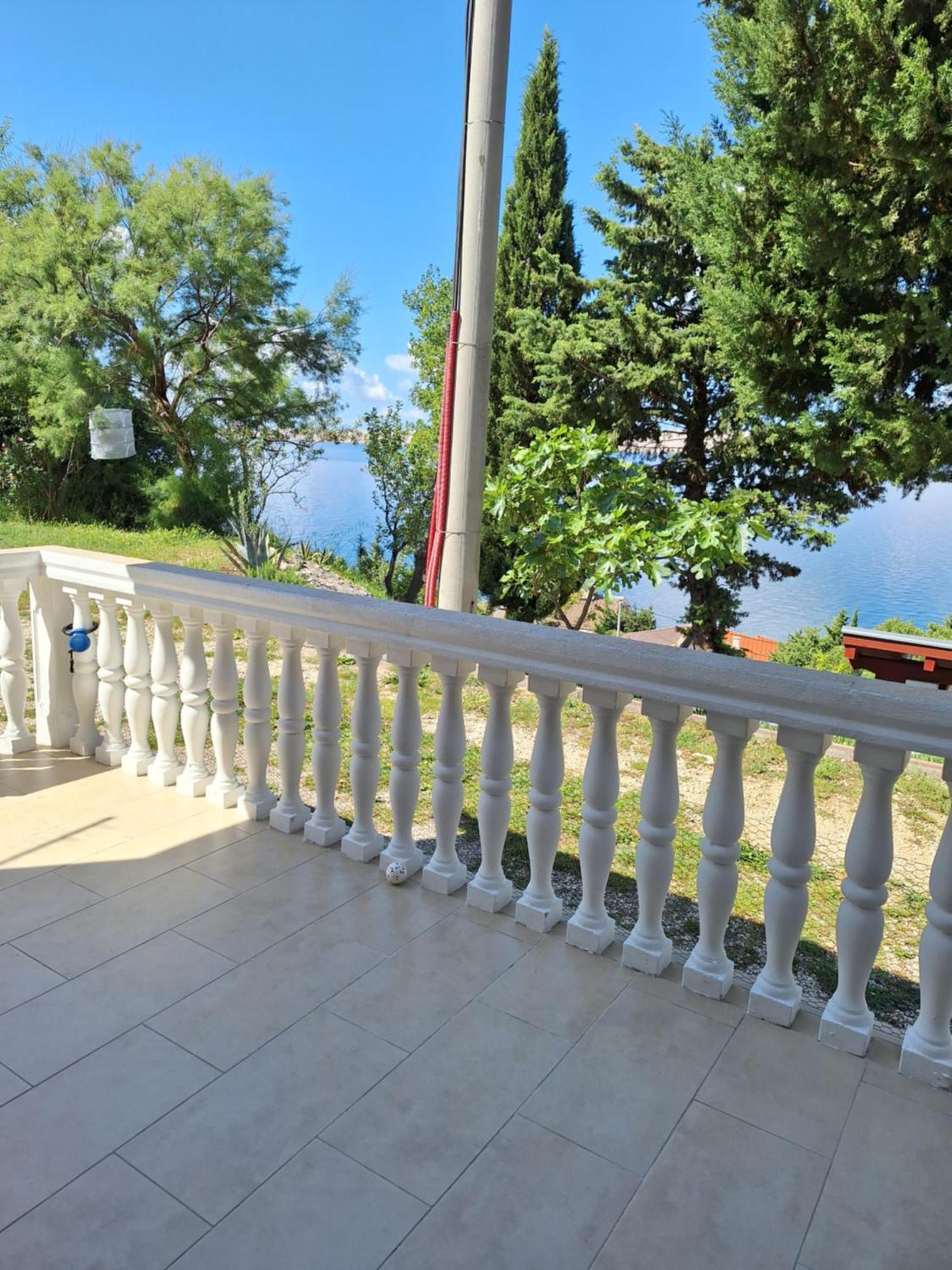 Kuca Za Odmor Coccoli Karlobag Exterior foto
