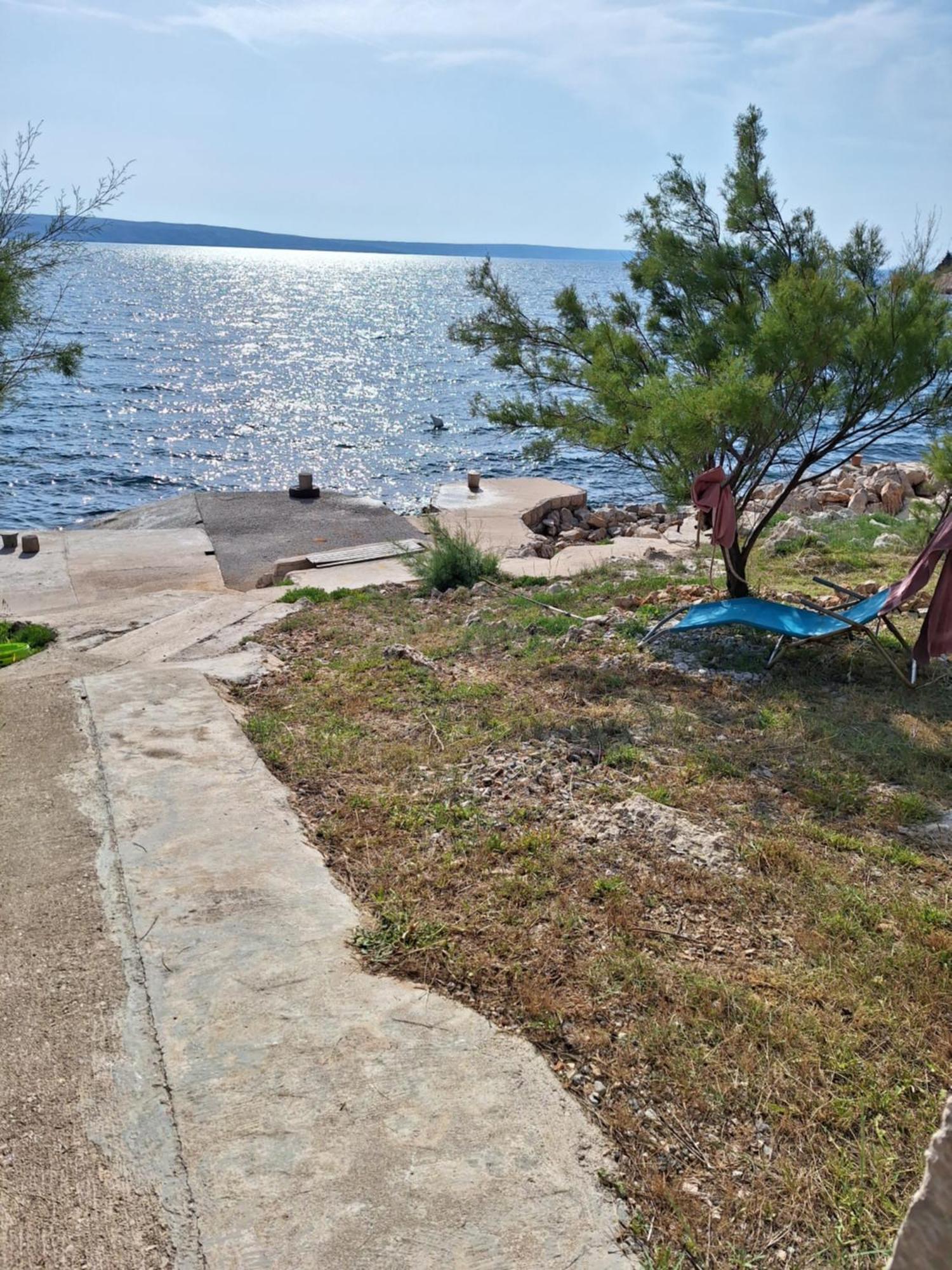 Kuca Za Odmor Coccoli Karlobag Exterior foto